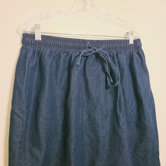 Shein Curve | Women's Denim Circle Skirt With Frayed or Raw Hems (Size 1XL) - Picture 5 of 12